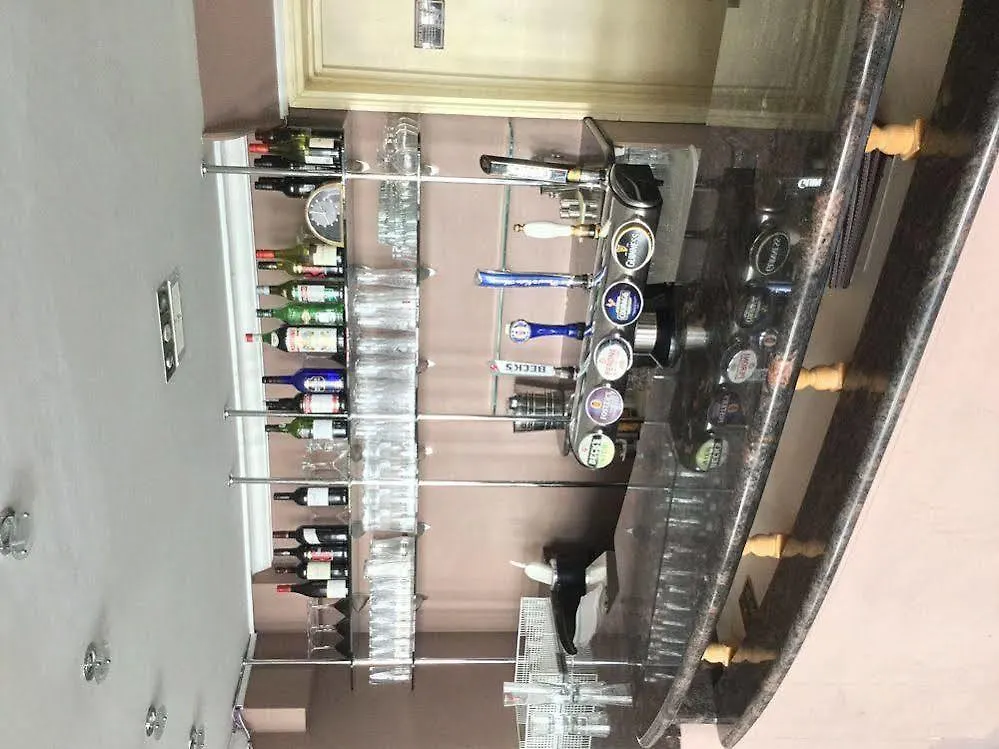 The Boleyn Hotel Staines-upon-Thames