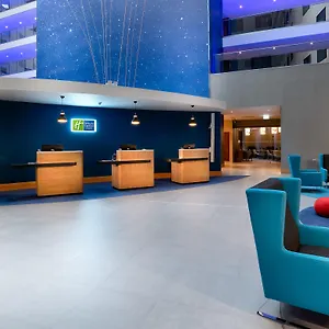 4* Hotel Express - London Heathrow T4 By Ihg